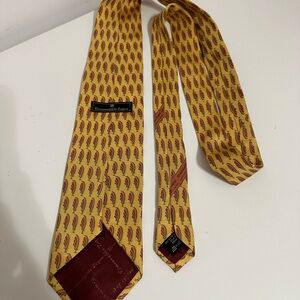 Ermenegildo Zegna Men’s Yellow and Red Silk Ties Geometric Designs